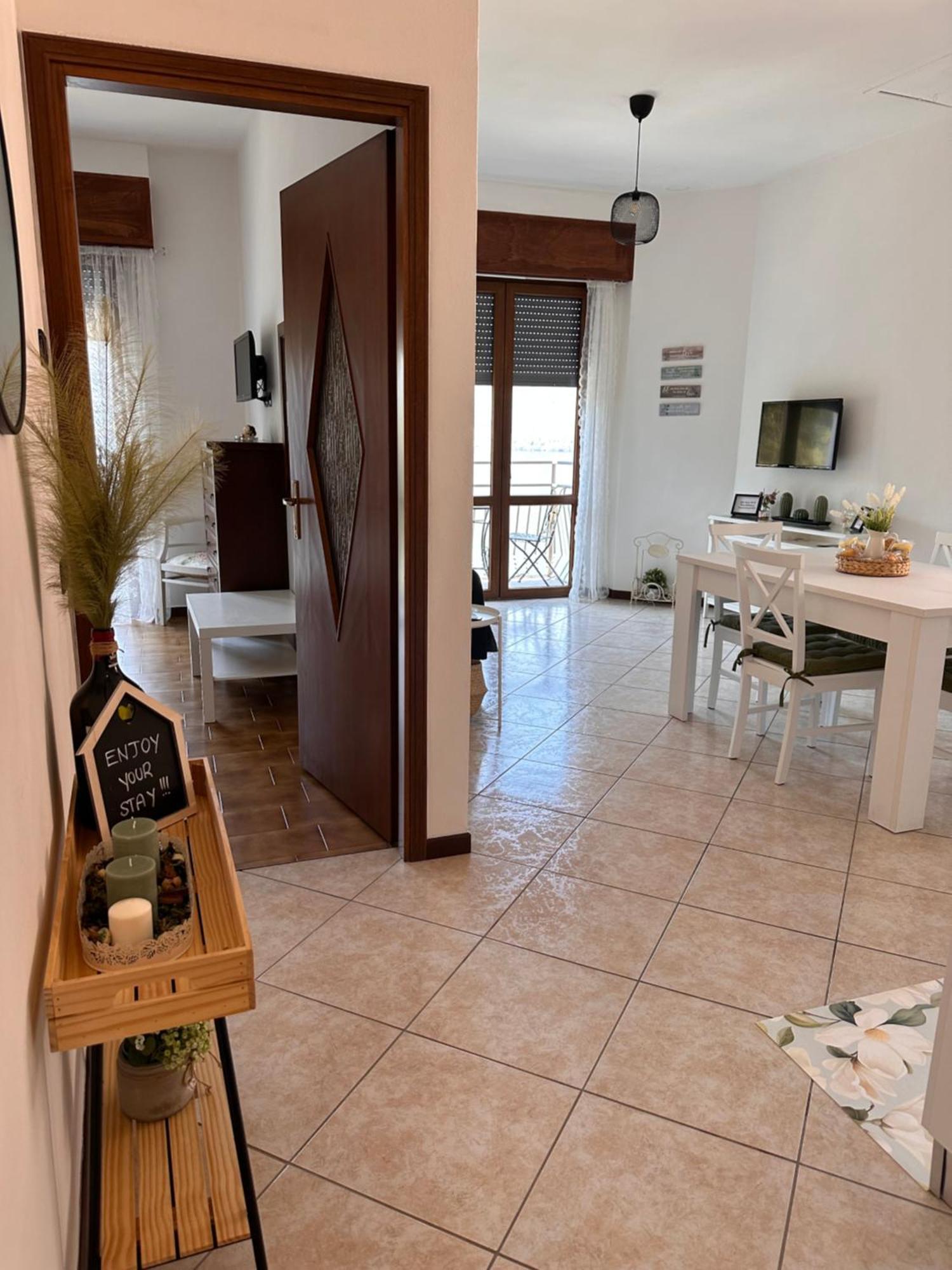 Little House Lezzeno Apartment Exterior photo